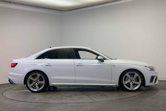 2022 Audi A4 Saloon 2.0 S line 40 TFSI  204 PS S tronic