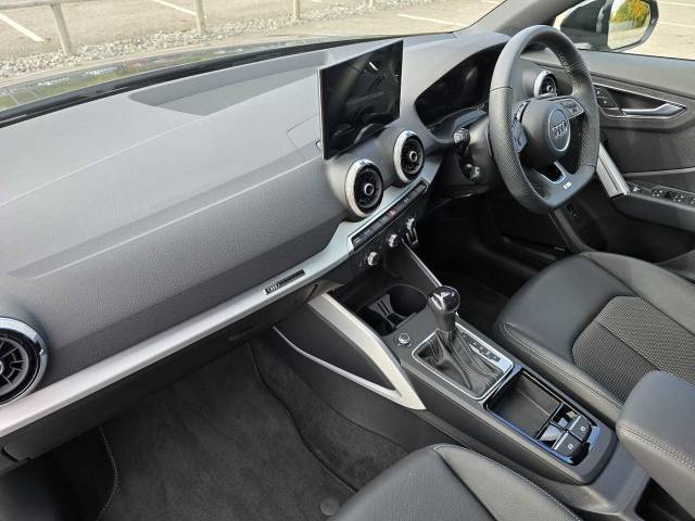 2025 Audi Q2 1.5 Black Edition 35 TFSI  150 PS S tronic