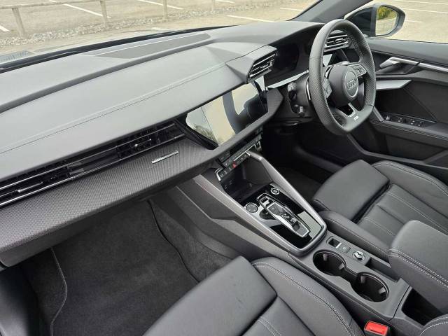 2025 Audi A3 Sportback 1.5 Black Edition 35 TFSI  150 PS S tronic