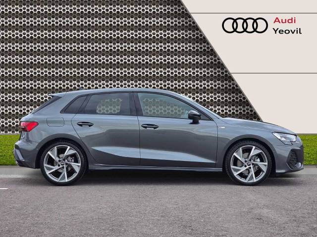 2025 Audi A3 Sportback 1.5 Black Edition 35 TFSI  150 PS S tronic