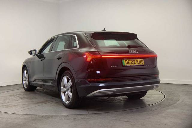 2022 Audi E-tron Technik 50 quattro 230,00 kW