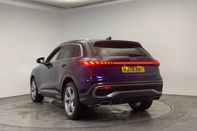 2024 Audi Q5 2.0 SUV S line TFSI quattro 204 PS S tronic