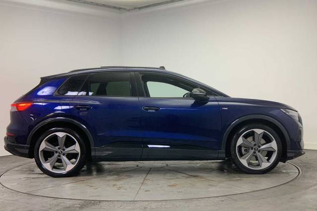 2024 Audi Q4 e-tron Q4  Black Edition 45 e-tron quattro 210,00 kW