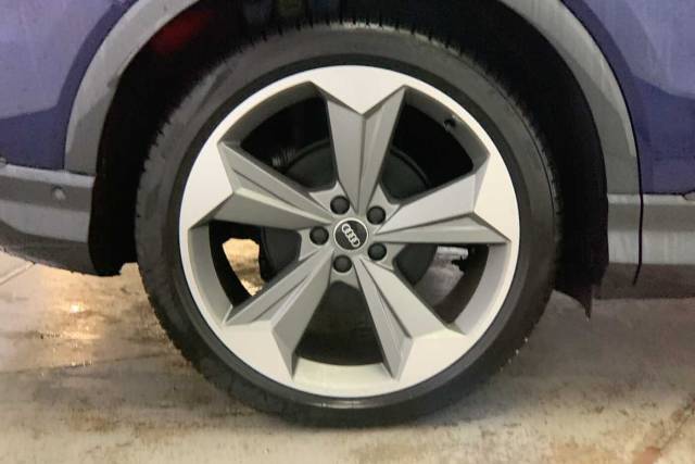 2024 Audi Q4 e-tron Q4  Black Edition 45 e-tron quattro 210,00 kW