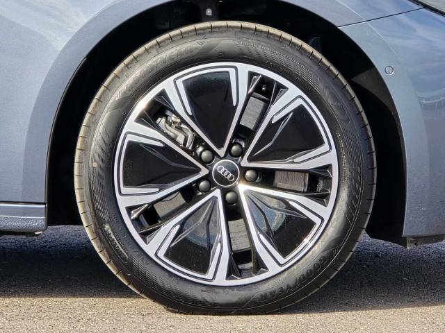 2025 Audi A5 Saloon 2.0 Technik e-hybrid quattro 299 PS S tronic