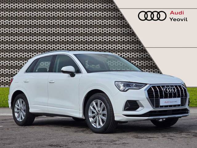 Audi Q3 1.5 Sport 35 TFSI  150 PS 6-speed 4x4 vehicle Petrol Ibis White