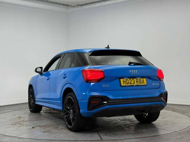 2023 Audi Q2 1.0 Black Edition 30 TFSI  110 PS 6-speed