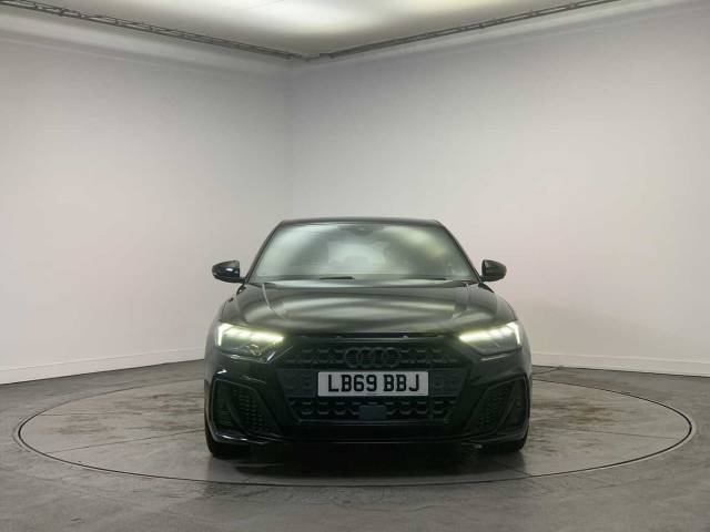 2019 Audi A1 Sportback 1.5 Vorsprung 35 TFSI  150 PS S tronic