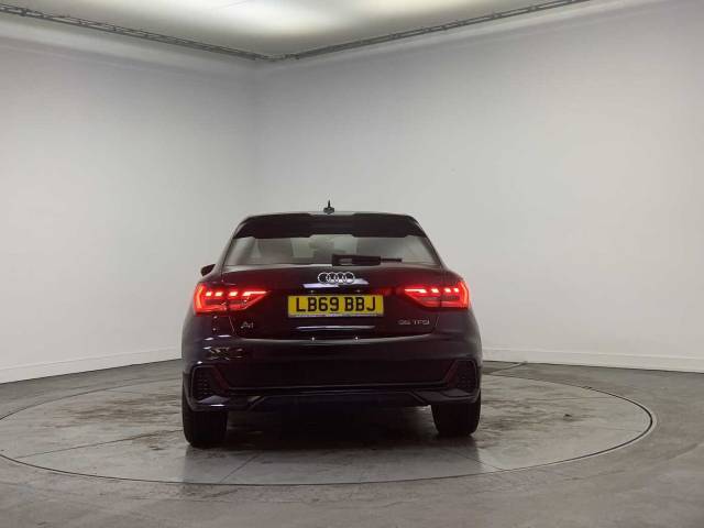 2019 Audi A1 Sportback 1.5 Vorsprung 35 TFSI  150 PS S tronic