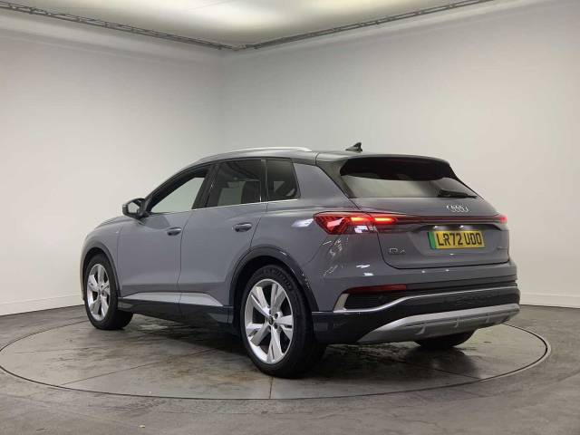 2022 Audi Q4 e-tron Q4  S line 35 e-tron  125,00 kW