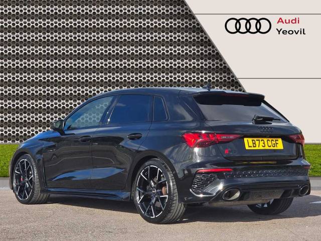 2023 Audi RS 3 Sportback 2.5 RS 3 Sportback Vorsprung   400 PS S tronic