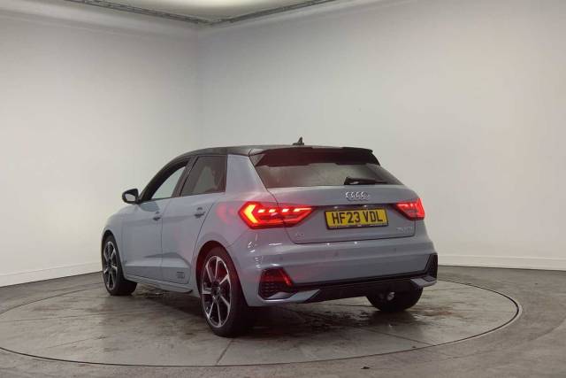 2023 Audi A1 Sportback 1.5 Black Edition 35 TFSI  150 PS S tronic