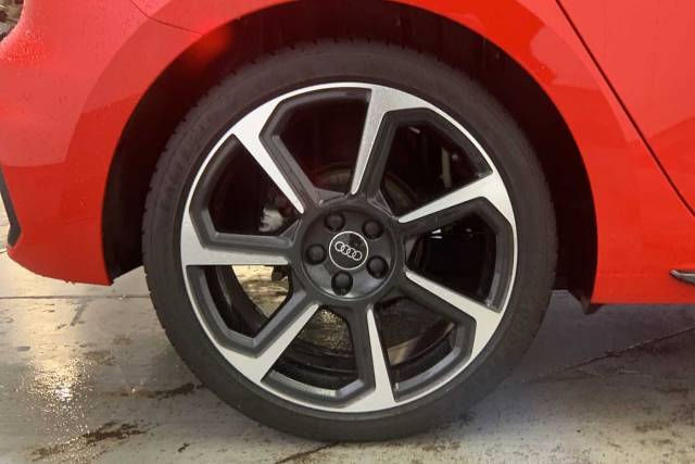 2022 Audi A1 Sportback 1.5 Black Edition 35 TFSI  150 PS S tronic