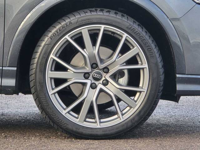 2025 Audi Q3 Sportback 2.0 Black Edition 35 TDI  150 PS S tronic