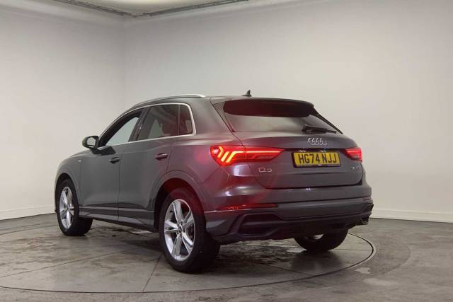 2024 Audi Q3 1.5 S line 35 TFSI  150 PS S tronic