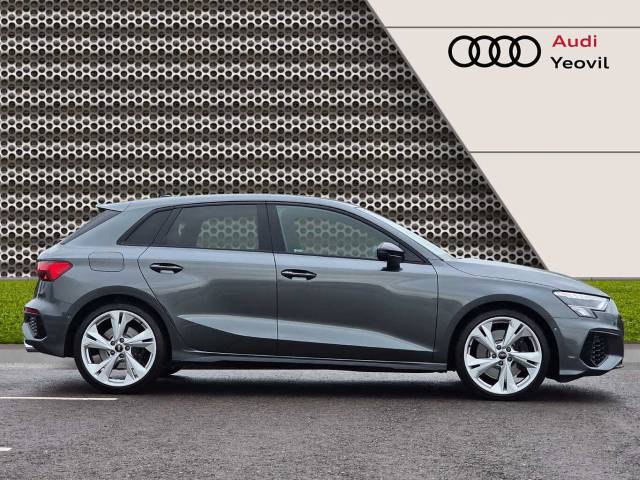 2023 Audi S3 Sportback 2.0 Black Edition TFSI  310 PS S tronic