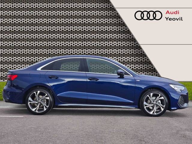 2025 Audi A3 Saloon 1.5 S line 35 TFSI  150 PS S tronic
