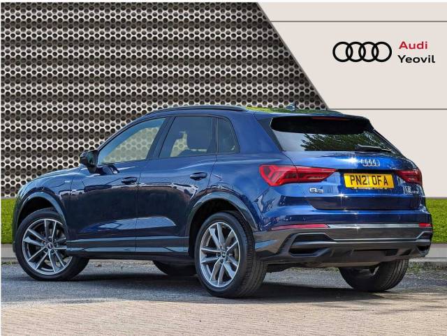 2021 Audi Q3 1.5 Black Edition 35 TFSI  150 PS 6-speed