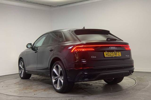 2023 Audi Q8 3.0 Black Edition 50 TDI quattro 286 PS tiptronic