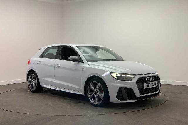Audi A1 Sportback 2.0 S line Competition 40 TFSI  207 PS S tronic Hatchback Petrol Glacier White Metallic