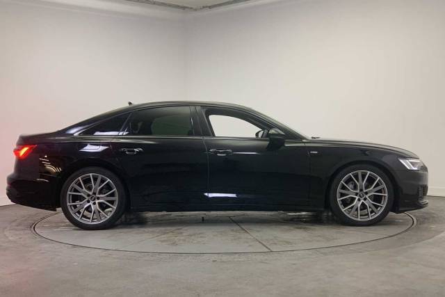 2022 Audi A6 Saloon 2.0 Black Edition 40 TFSI  204 PS S tronic