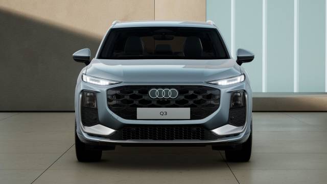 Audi Q3 AUDI Q3 SUV S line TFSI 150 PS S tronic