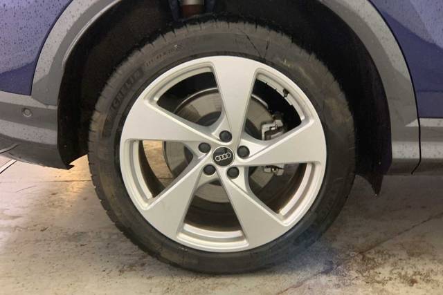 2025 Audi Q5 2.0 SUV S line TFSI quattro 204 PS S tronic