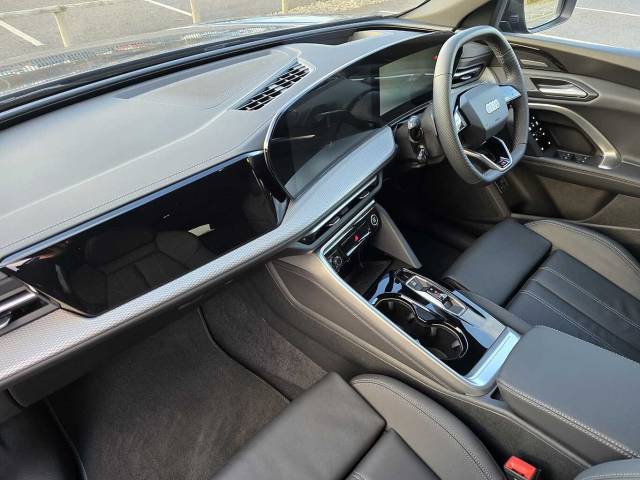 2025 Audi Q5 2.0 SUV S line e-hybrid quattro 299 PS S tronic