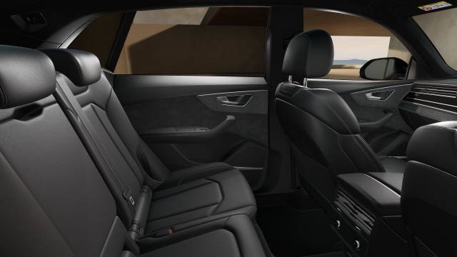 Audi Q8 AUDI Q8 SUV Black Edition TDI quattro 286 PS tiptronic