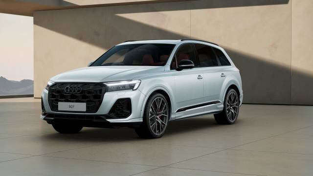 Audi SQ7 AUDI SQ7 SUV Black Edition TFSI 507 PS tiptronic SUV Petrol Satellite silver, metallic