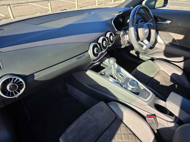 2022 Audi TT 2.0 Coup- S line 40 TFSI  197 PS S tronic
