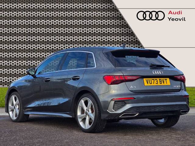 2023 Audi A3 Sportback 1.5 S line 35 TFSI  150 PS S tronic