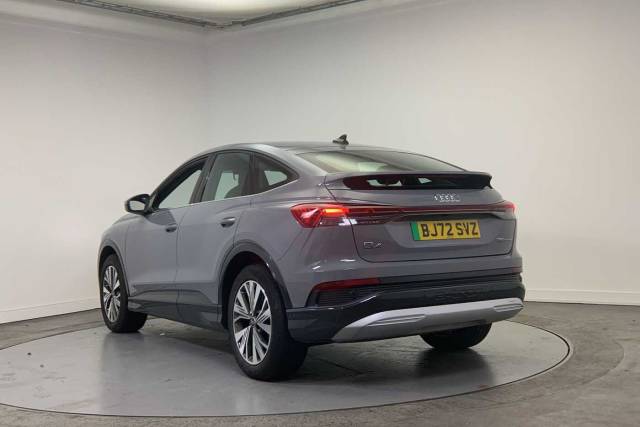 2022 Audi Q4 Sportback e-tron Q4 Sportback Sport 35 e-tron  125,00 kW