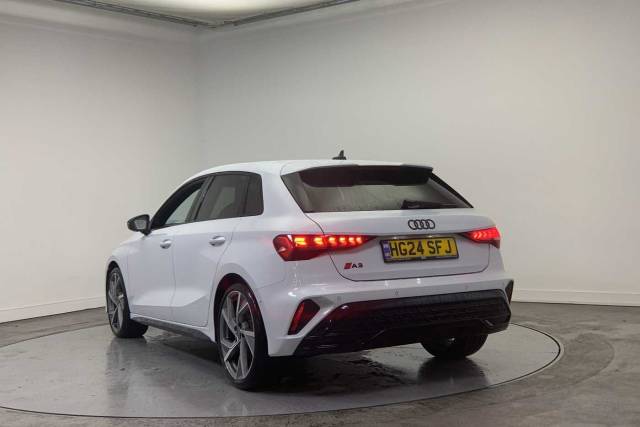 2024 Audi A3 Sportback 1.5 Black Edition 35 TFSI  150 PS S tronic