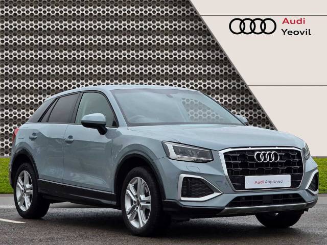 Audi Q2 1.5 Sport 35 TFSI  150 PS 6-speed 4x4 vehicle Petrol Arrow grey, pearl effect