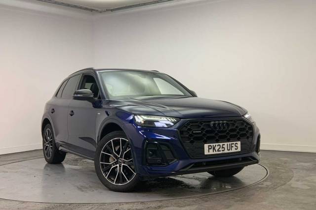 Audi Q5 2.0 Black Edition 40 TDI quattro 204 PS S tronic 4x4 vehicle Diesel Navarra Blue Metallic