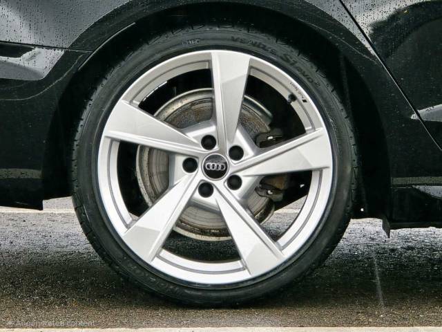 2022 Audi A4 Avant 2.0 Avant S line 40 TFSI  204 PS S tronic