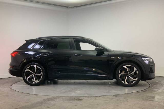 2023 Audi E-tron Black Edition 50 quattro 230,00 kW