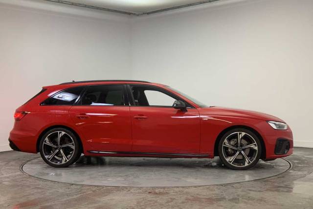 2023 Audi A4 Avant 2.0 Avant Black Edition 40 TFSI  204 PS S tronic