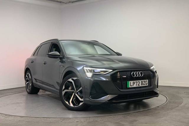 Audi E-tron Black Edition 50 quattro 230,00 kW 4x4 vehicle Electric Daytona grey, pearl effect