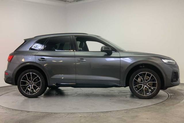 2025 Audi Q5 2.0 Black Edition 40 TDI quattro 204 PS S tronic