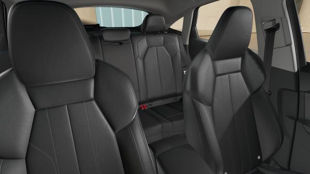 2025 Audi Q5 Sportback AUDI Q5 Sportback Sport TFSI quattro 204 PS S tronic