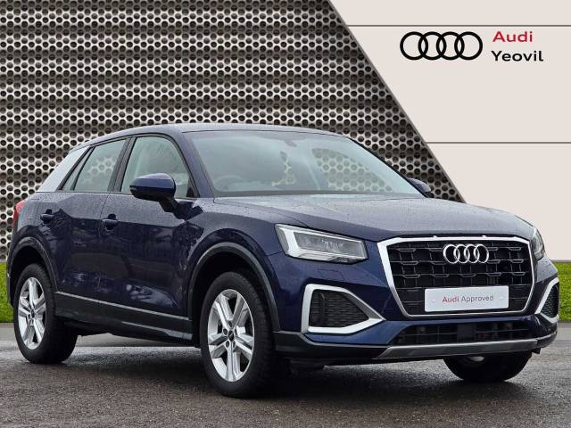 Audi Q2 1.5 Sport 35 TFSI  150 PS S tronic 4x4 vehicle Petrol Navarra Blue Metallic