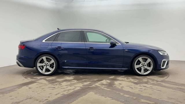 2022 Audi A4 Saloon 2.0 S line 35 TFSI  150 PS S tronic