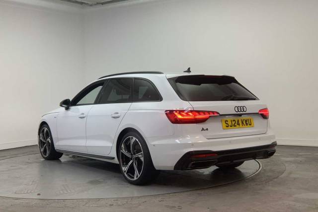 2024 Audi A4 Avant 2.0 Avant Black Edition 40 TFSI  204 PS S tronic