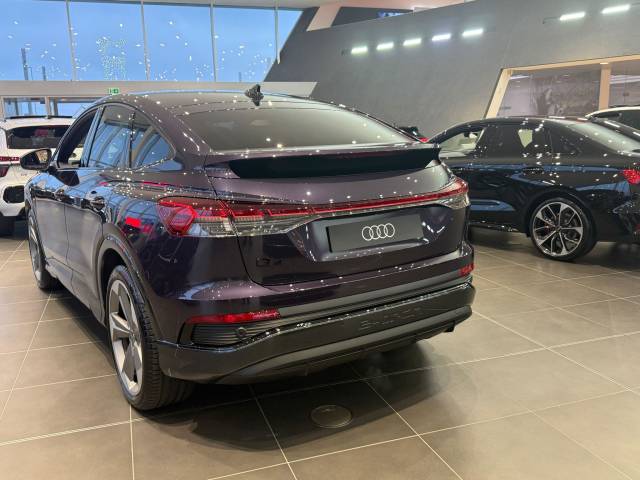 2026 Audi Q4 Sportback e-tron AUDI Q4 Sportback Black Edition 45 e-tron 210,00 kW