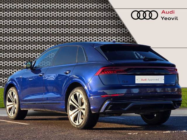 2022 Audi Q8 3.0 Vorsprung 50 TDI quattro 286 PS tiptronic