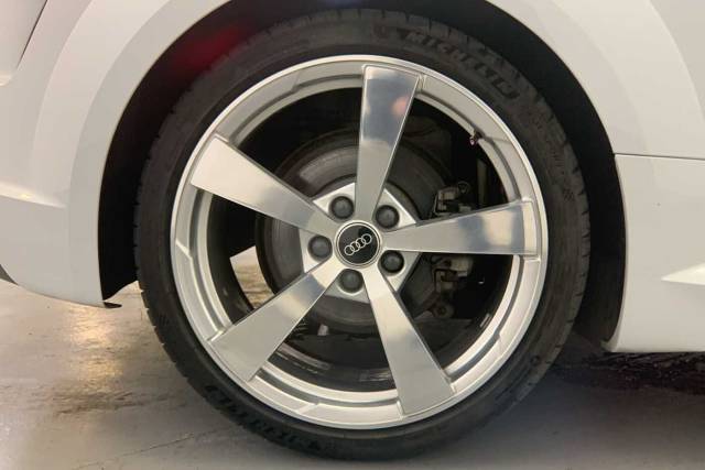 2022 Audi TT 2.0 Coup- S line 40 TFSI  197 PS S tronic