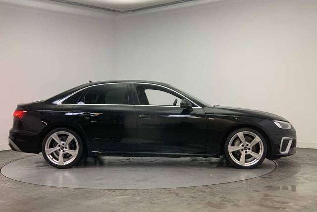 2024 Audi A4 Saloon 2.0 S line 40 TFSI  204 PS S tronic