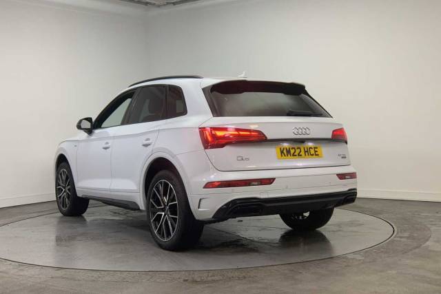 2022 Audi Q5 2.0 Edition 1 40 TDI quattro 204 PS S tronic